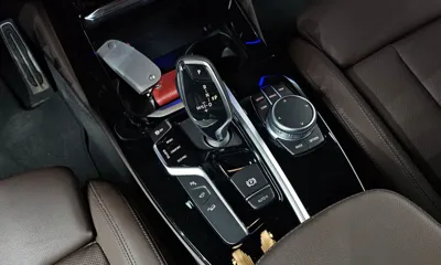 BMW X4 2021, 25418 км, за 28476.8 USD - фото 9
