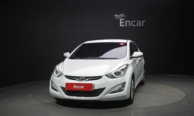 Hyundai Avante 2016, 109261 км, за 4495.12 USD