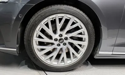 Audi A8 2021, 124109 км, за 32044.93 USD