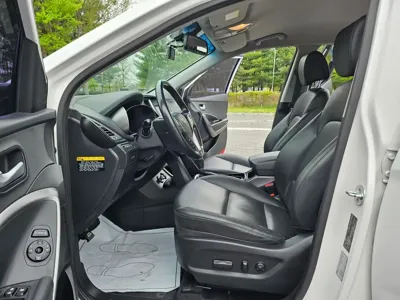 Hyundai Santafe 2017, 127889 км, за 8730.47 USD - фото 9