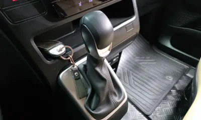Hyundai Staria 2024, 23091 км, за 18708.15 USD - фото 9