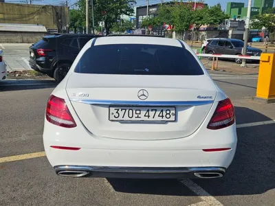 Mercedes-Benz E-Class 2020, 104364 км, за 17876.87 USD