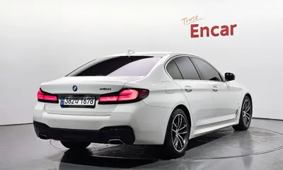 BMW 5-Series 2023, 48381 км, за 65046.9 USD