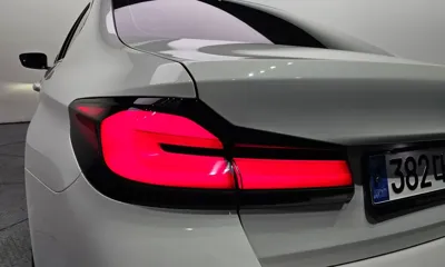 BMW 5-Series 2023, 48381 км, за 65046.9 USD - фото 23