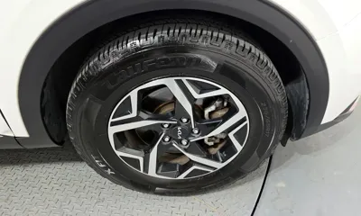 Kia Sportage 2022, 105408 км, за 13538.15 USD