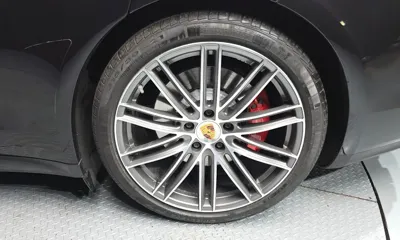 Porsche Panamera 2017, 123665 км, за 45604.21 USD
