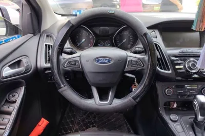 Ford Focus 2018, 63300 км, за 5809 USD - фото 7