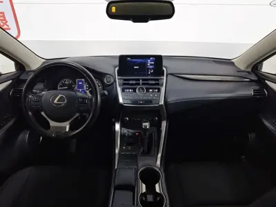 Lexus NX 2020, 96000 км, за 14684.82 USD