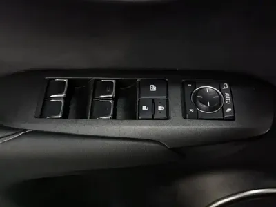 Lexus NX 2020, 96000 км, за 14684.82 USD - фото 9