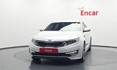 Kia K5 2013, 191000 км, за 2947.35 USD