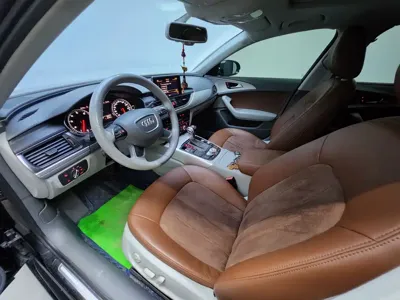 Audi A6L 2013, 250000 км, за 6884.41 USD