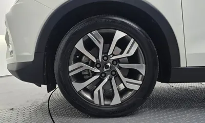 KG_Mobility_Ssangyong TIBOLI 2018, 40019 км, за 7601.8 USD