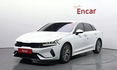 Kia K5 · 2023 год