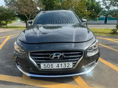 Hyundai Grandeur · 2017 год