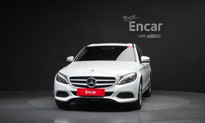 Mercedes-Benz C-Class 2018, 41637 км, за 11487.46 USD