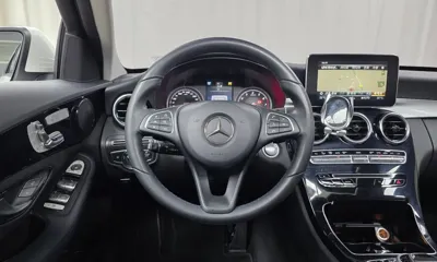 Mercedes-Benz C-Class 2018, 41637 км, за 11395.45 USD - фото 13