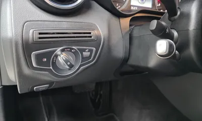 Mercedes-Benz C-Class 2018, 41637 км, за 11395.45 USD - фото 18