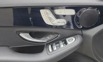 Mercedes-Benz C-Class 2018, 41637 км, за 11395.45 USD - фото 27