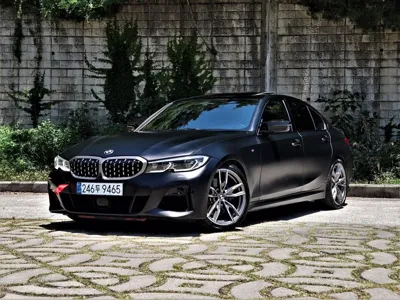 BMW 3-Series · 2022 год