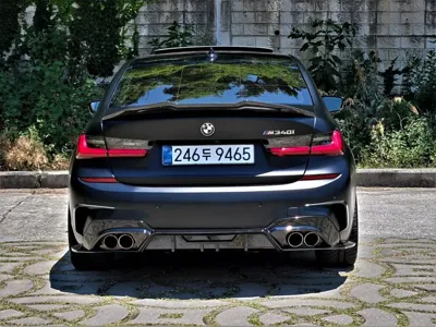BMW 3-Series 2022, 70800 км, за 24615.99 USD