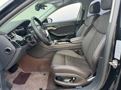 Audi A8 2023, 59500 км, за 69057.68 USD - фото 10