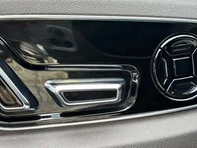 Audi A8 2023, 59500 км, за 69057.68 USD - фото 23