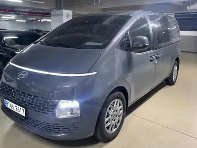 Hyundai Staria · 2025 год