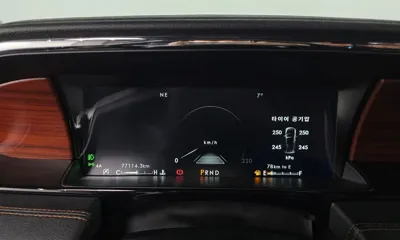 Lincoln Navigator 2021, 77114 км, за 30393.12 USD - фото 8