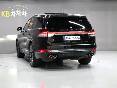 Lincoln Aviator 2022, 77269 км, за 28939.76 USD