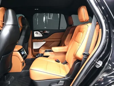 Lincoln Aviator 2022, 77269 км, за 28939.76 USD - фото 9