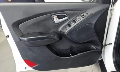 Hyundai Tucson 2014, 94360 км, за 5407.17 USD - фото 24