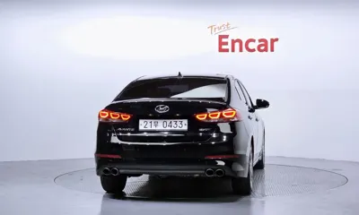 Hyundai Avante 2016, 107734 км, за 5248.29 USD