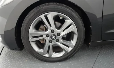 Hyundai Avante 2016, 107734 км, за 5248.29 USD