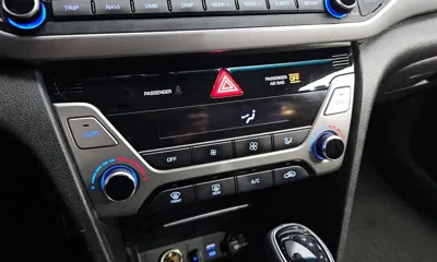 Hyundai Avante 2016, 107734 км, за 5248.29 USD - фото 20