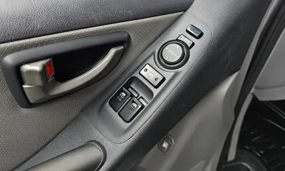 Hyundai Starex 2013, 140781 км, за 4879.01 USD - фото 32