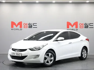 Hyundai Avante 2011, 202760 км, за 2560.06 USD