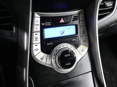 Hyundai Avante 2011, 202760 км, за 2539.56 USD - фото 9