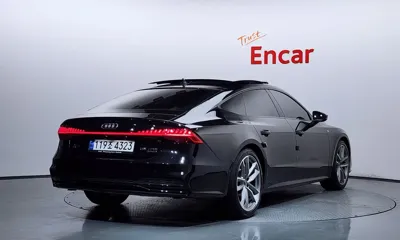 Audi A7 2023, 58741 км, за 36156.37 USD