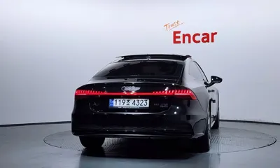 Audi A7 2023, 58741 км, за 36156.37 USD