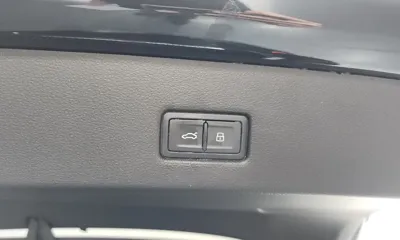 Audi A7 2023, 58741 км, за 36156.37 USD - фото 37