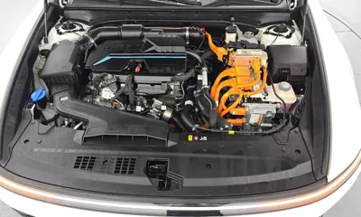 Hyundai Grandeur 2024, 24499 км, за 28599.36 USD - фото 6
