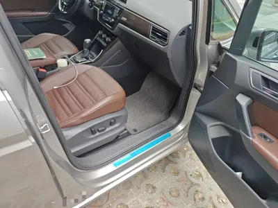Volkswagen Touran 2016, 120200 км, за 10491.45 USD - фото 20