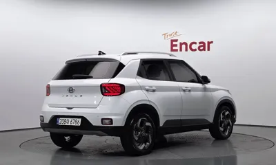 Hyundai Venue 2022, 35915 км, за 12806.34 USD