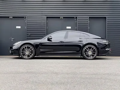 Porsche Panamera 2023, 21000 км, за 102705.48 USD