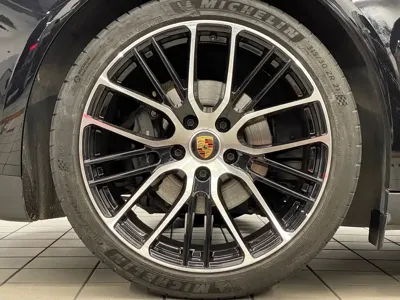 Porsche Panamera 2023, 21000 км, за 102705.48 USD - фото 6