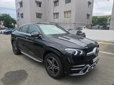 Mercedes-Benz GLE-Class 2021, 71000 км, за 44529.66 USD