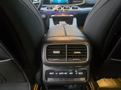 Mercedes-Benz GLE-Class 2021, 71000 км, за 44529.66 USD - фото 20