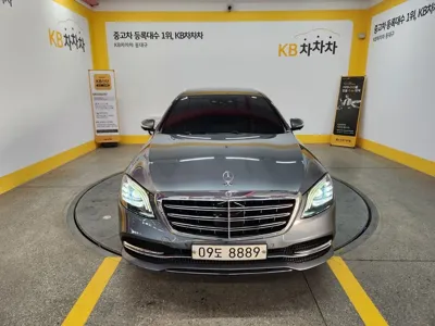 Mercedes-Benz S-Class 2018, 129900 км, за 24986.8 USD