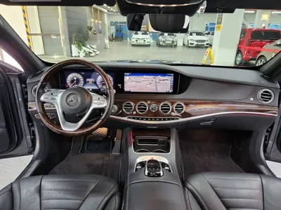 Mercedes-Benz S-Class 2018, 129900 км, за 24812.92 USD - фото 7