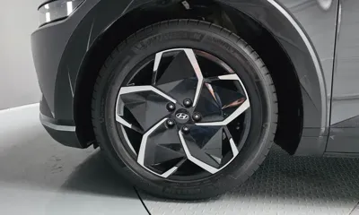 Hyundai Ioniq5 2023, 48892 км, за 20940 USD